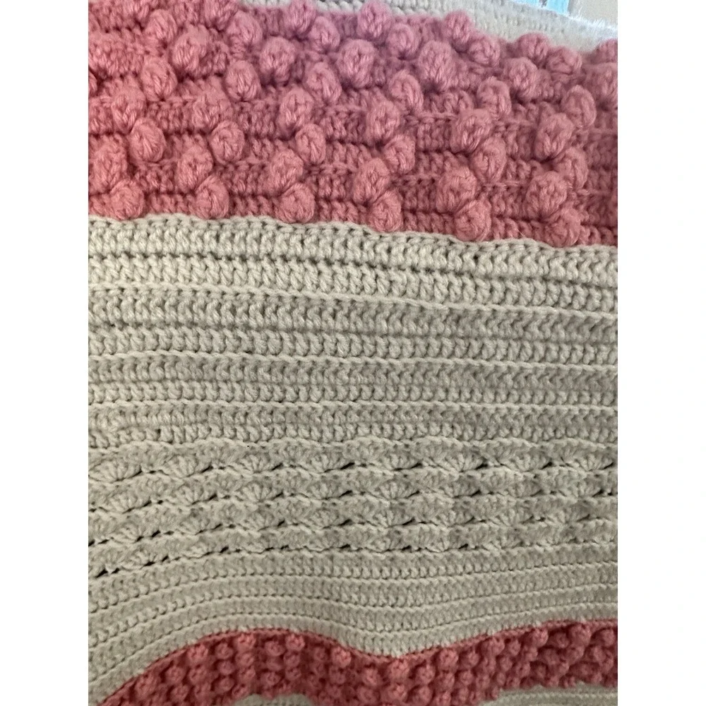 Afghan Crochet Blanket Twin Bedspread Pink Ivory/Beige Stripe French Knot ~75X99